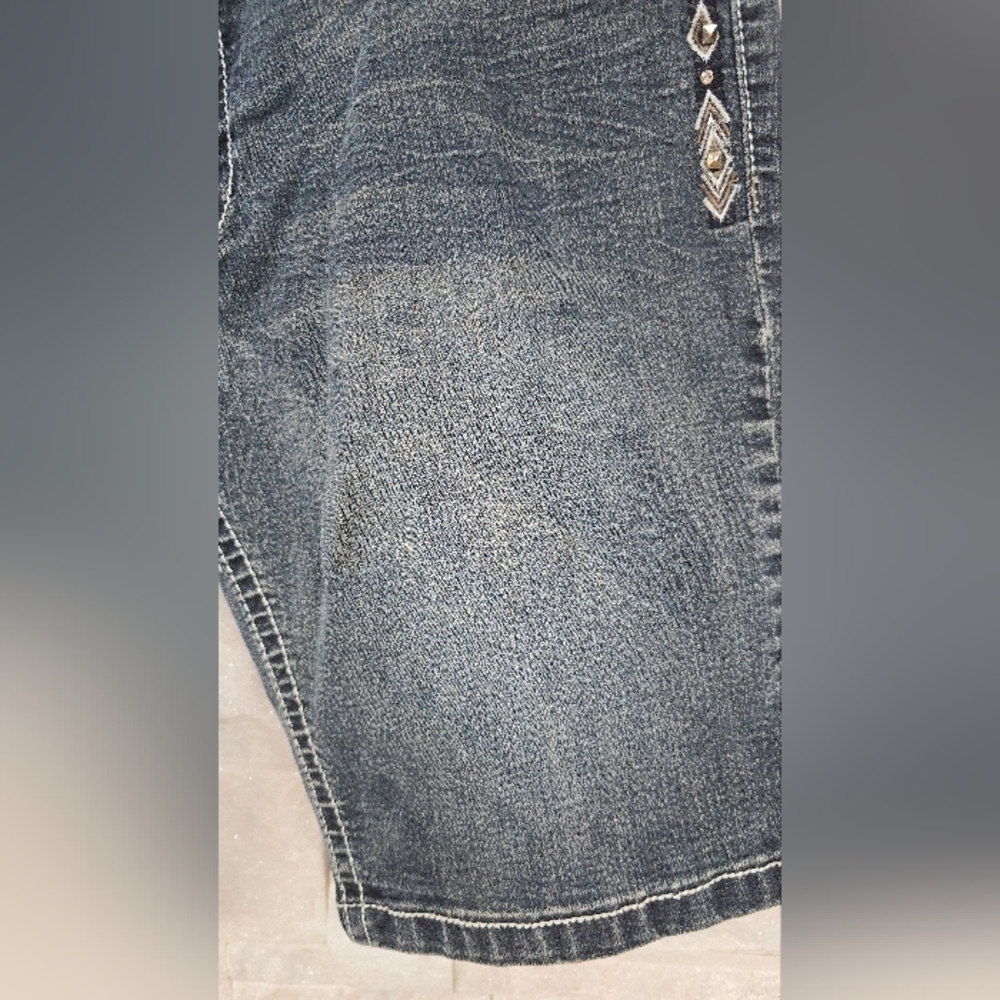 ✨ Women’s Denim Shorts Bundle – Size 12 – 4 Stylish Pairs – Chic & Casual - Picture 16 of 16